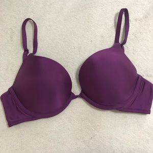 Victoria Secret Push Up Bra 32D